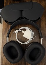 Apple AirPods Max Lightning -